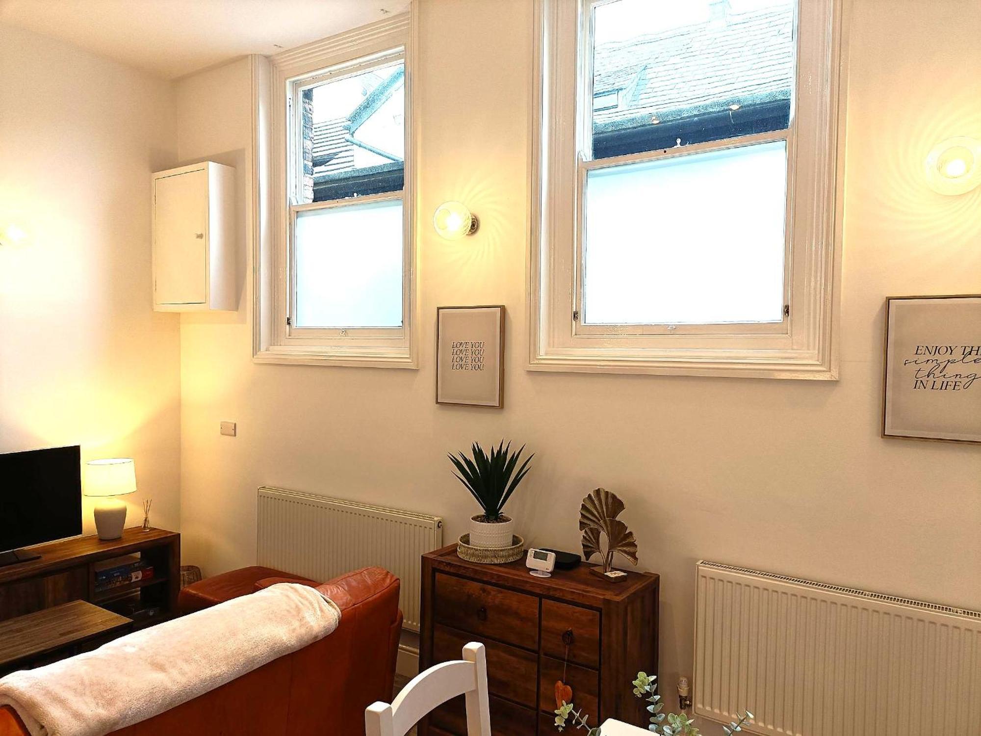 Whitchurch High Street Hideaway Esterno foto